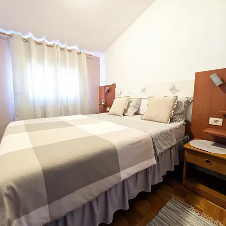 Appartamento Ap Silvija Zara Esterno foto